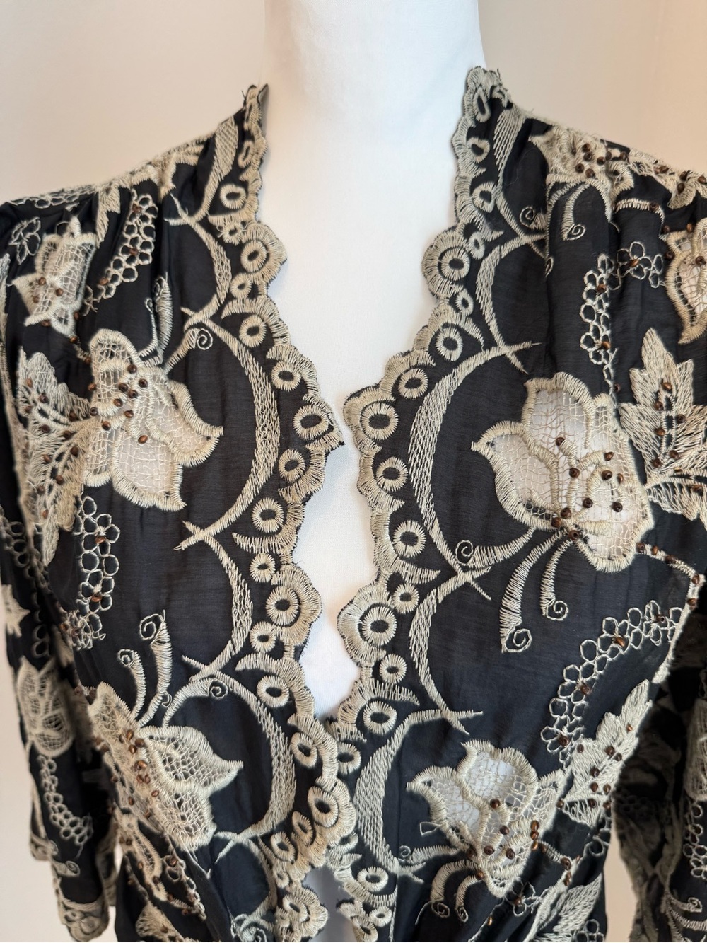 Alberto Makali Silk Cotton Embroidered Floral Tie-Front Top Boho M - Picture 4 of 7
